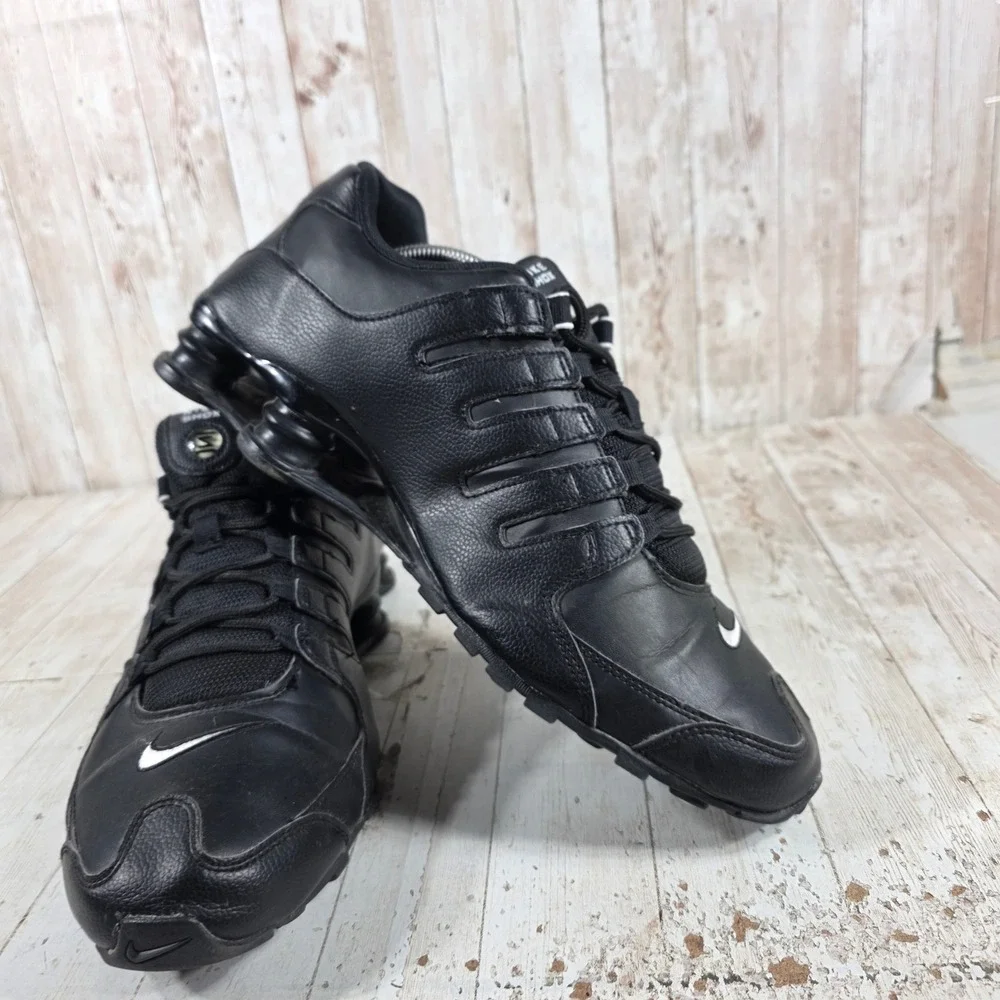 Nike Shox NZ Mens Black White Leather Running Shoes 501524-091 Size 11.5